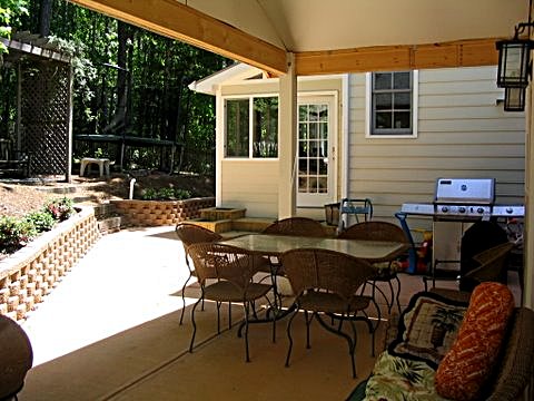 Back of the house, view from the parking pad, after.